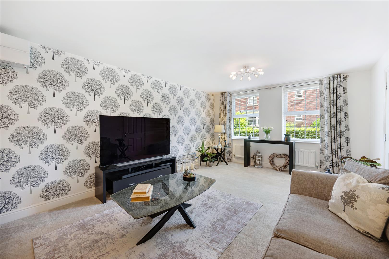 Property Image d511c879-420d-48fd-8f68-9e70e69b7c64
