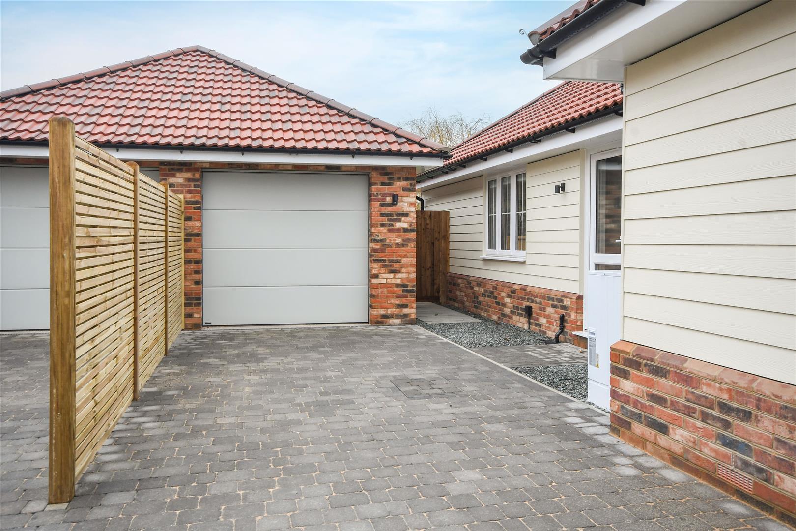 Property Image d51987a3-0c06-4c55-9520-d3ecb84be345