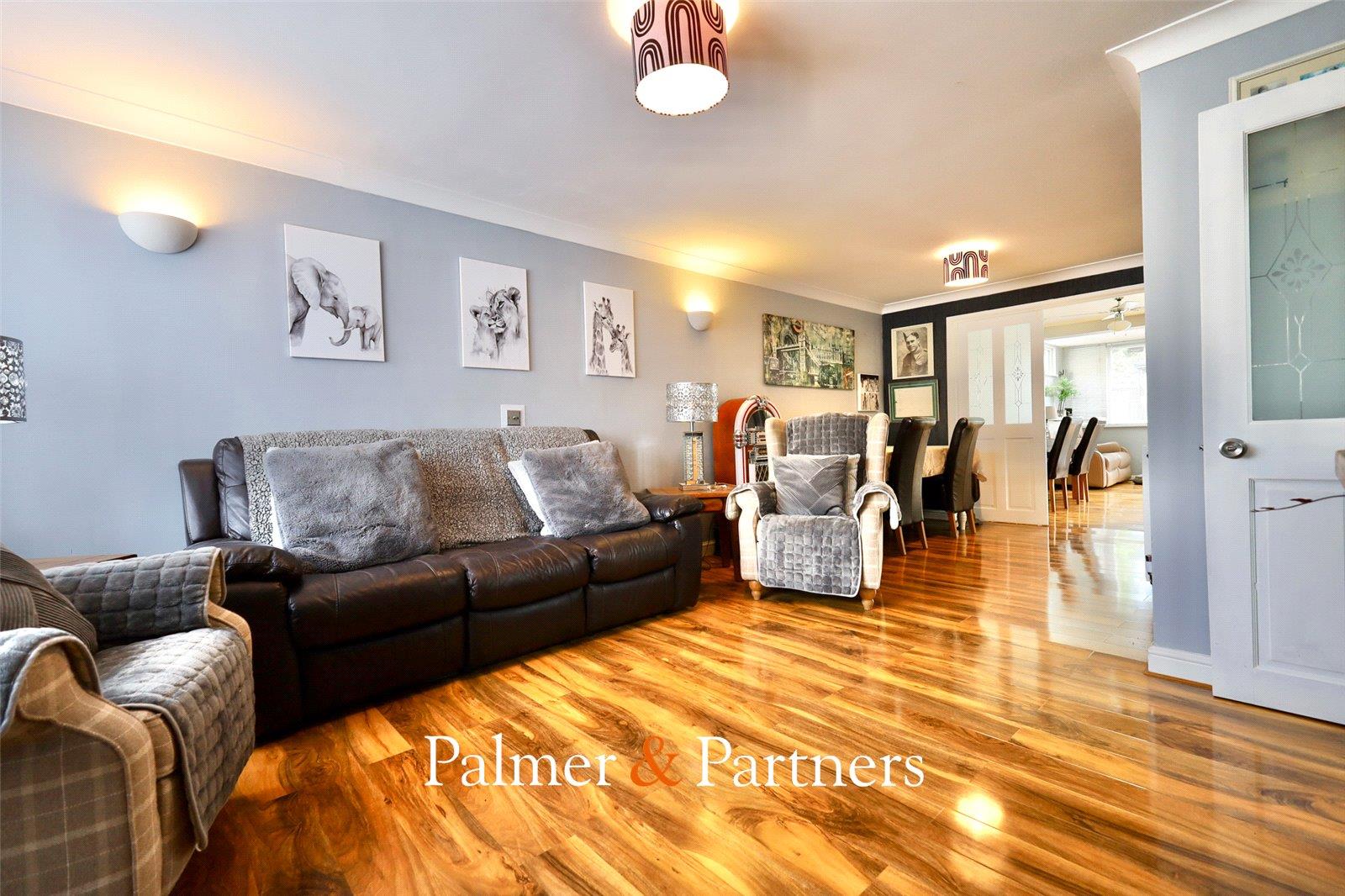 Property Image d51a037f-7311-42a2-bfea-8208eb379077