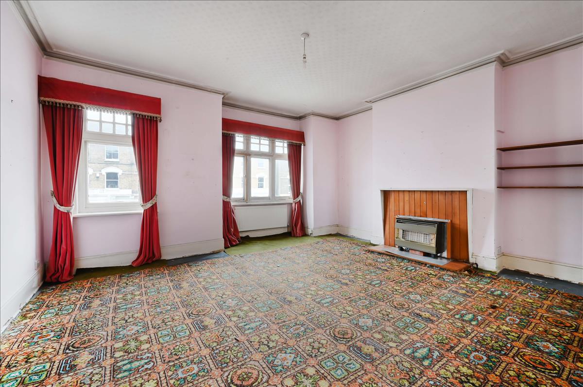 Property Image d528122c-a643-4f9d-9e70-052daeba5b58