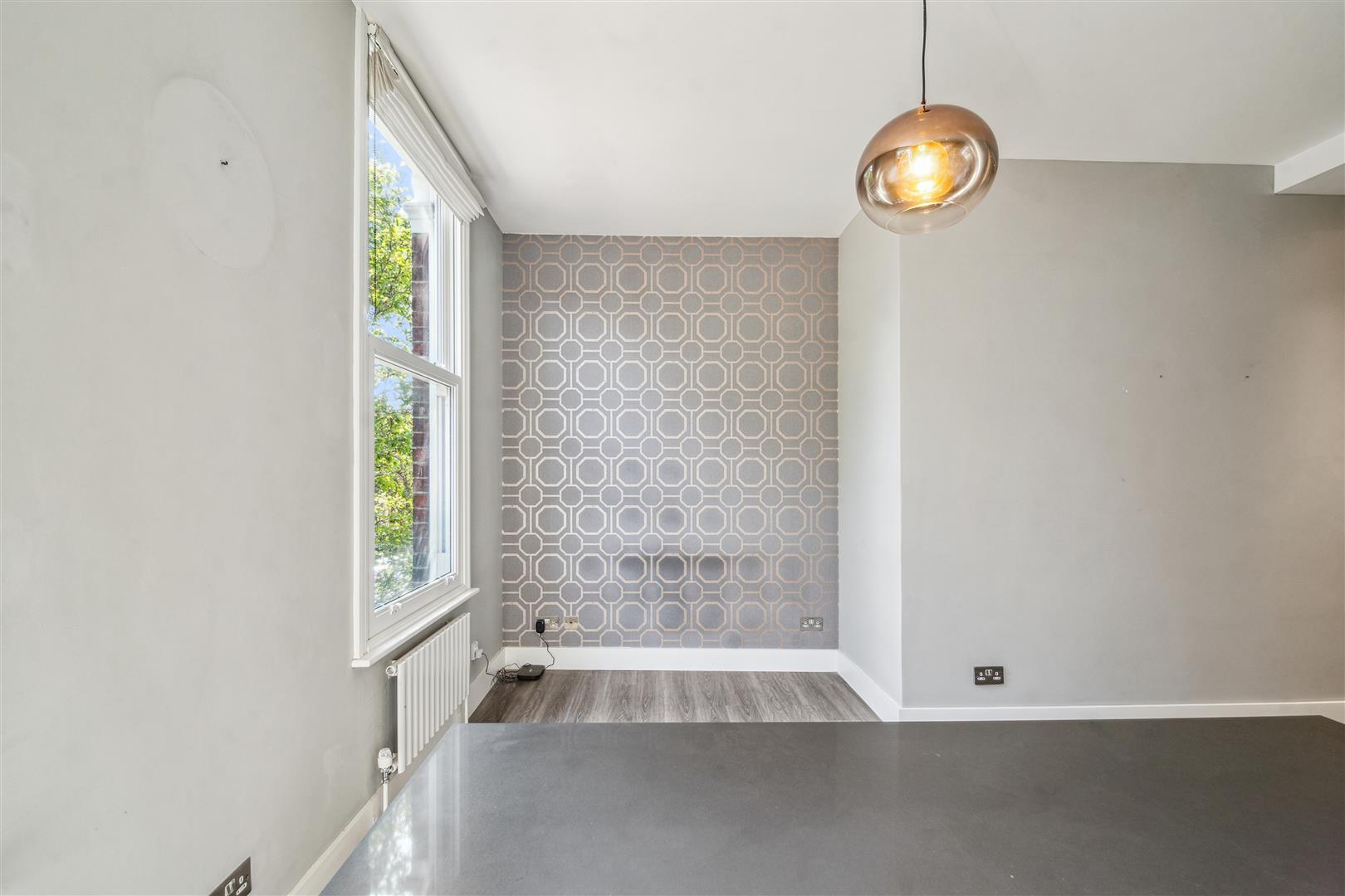 Property Image d531a0bc-0dd5-467f-b010-40f00733a6b5