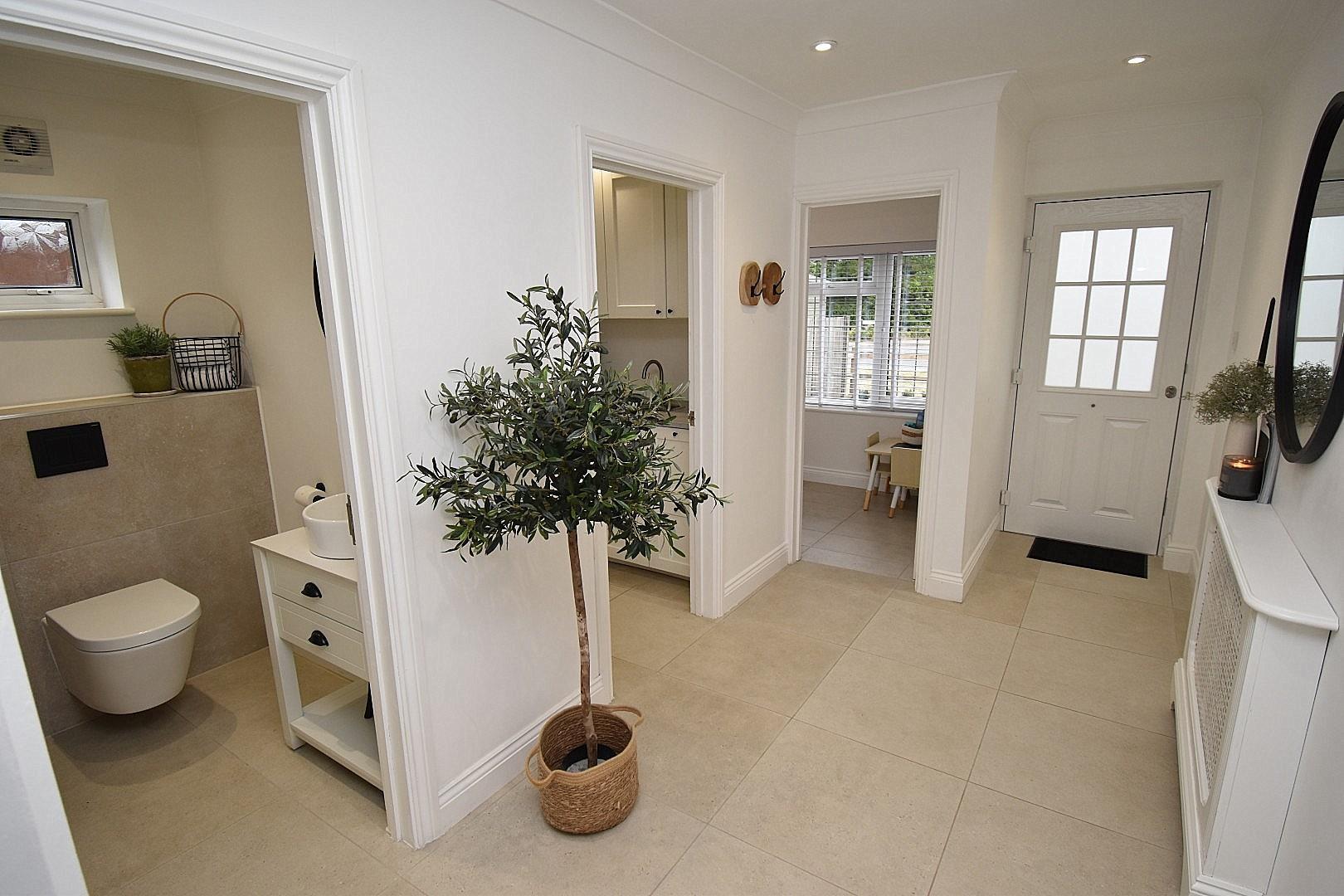 Property Image d5323e70-9808-45e7-a85f-57172442e9f8