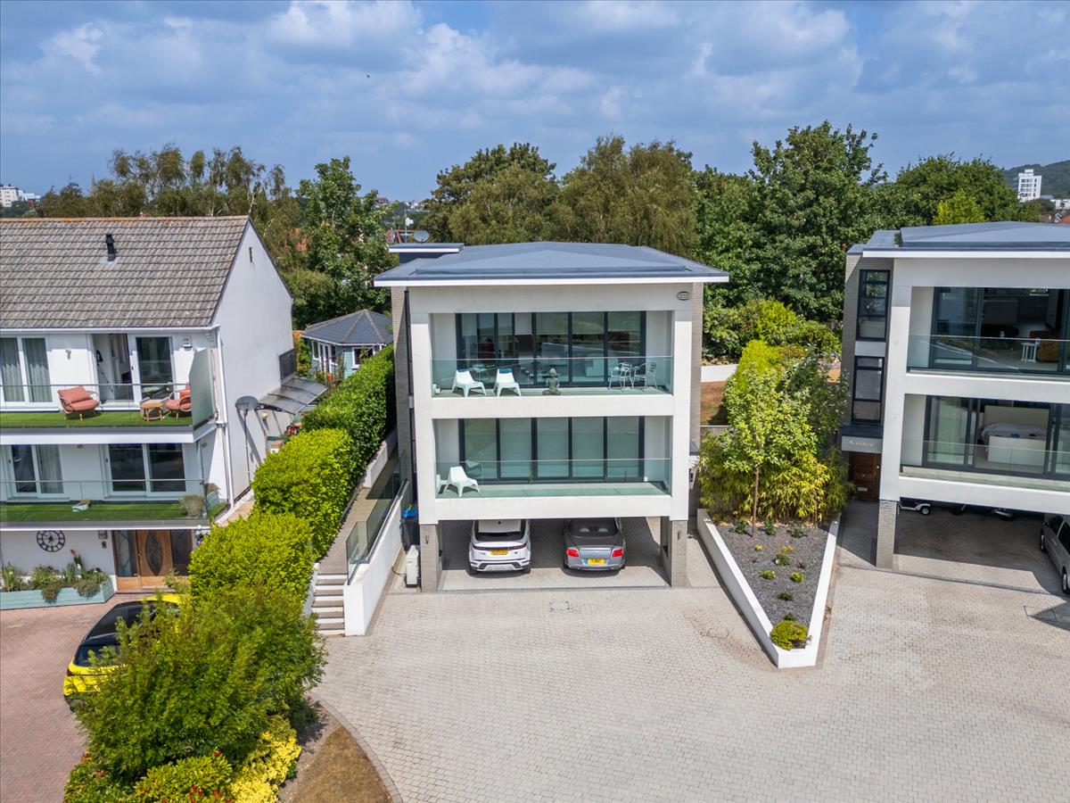 Property Image d5344e8a-f078-4704-8f99-1fa0d3985231