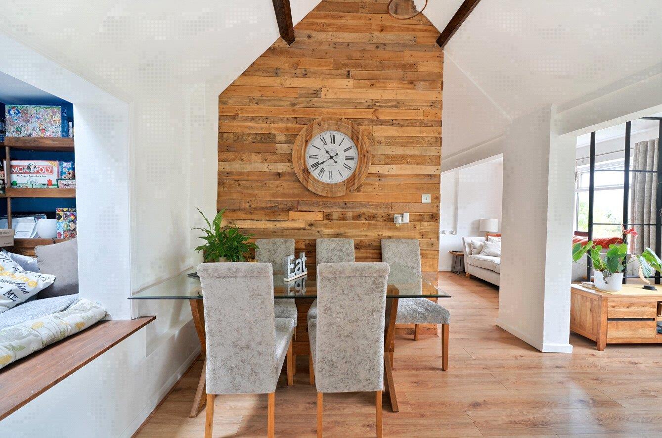 Property Image d53ef186-4bed-4fde-816e-e995bc41feeb