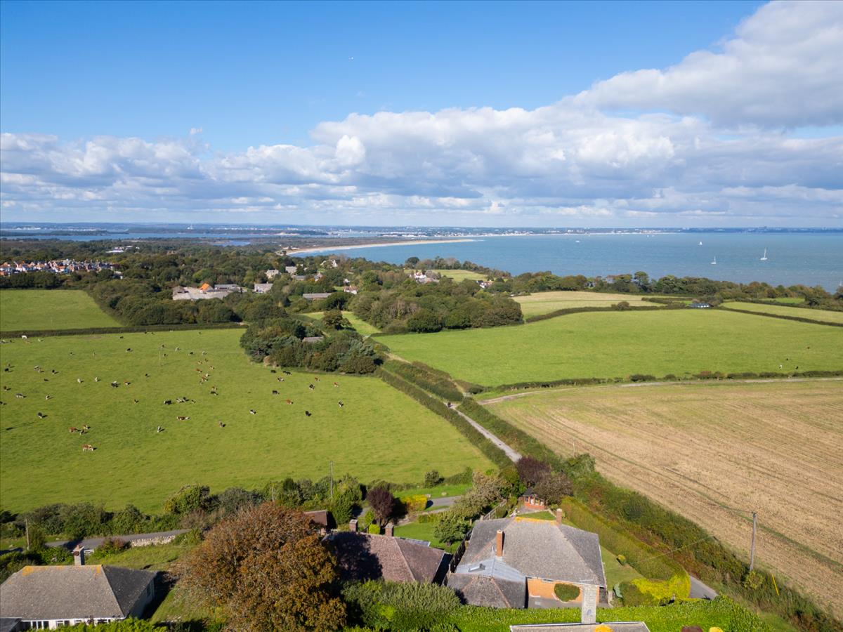 Property Image d545dc1a-7071-450e-8a61-908d090f2645