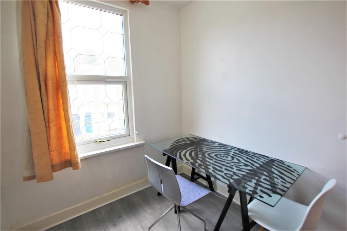 Property Image d546b58a-3557-469a-86fb-2e622df05234