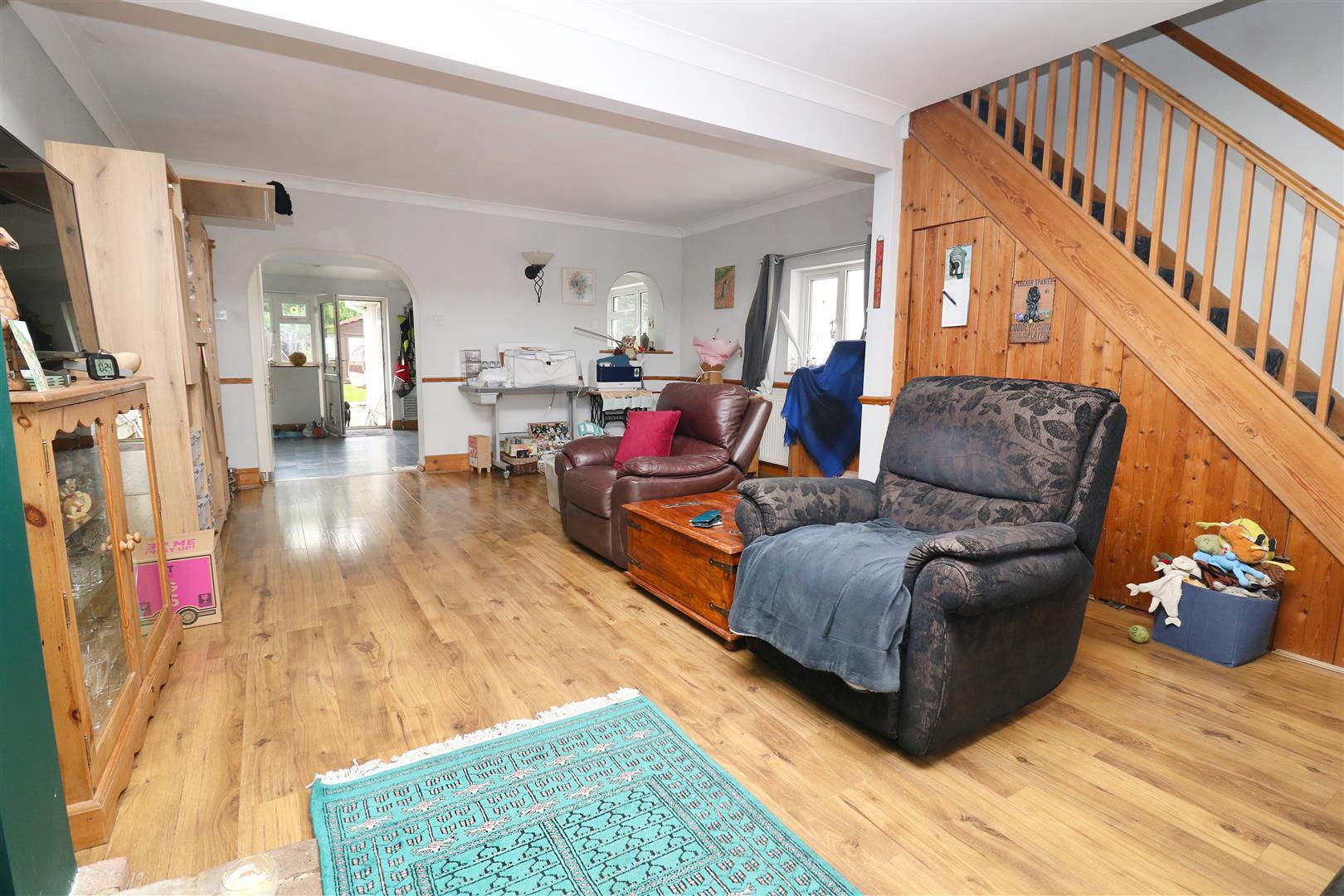 Property Image d547d29a-742a-43bd-89c0-8f8967565d29