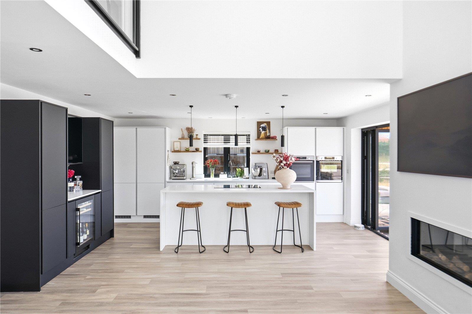 Property Image d55cfb37-1837-4866-92e5-e6cebeef098e