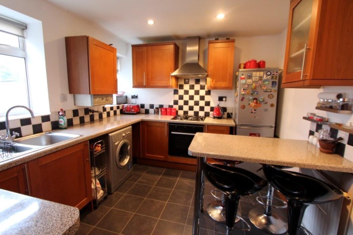 Property Image d5640e20-6186-45d9-812d-15b0fde91999