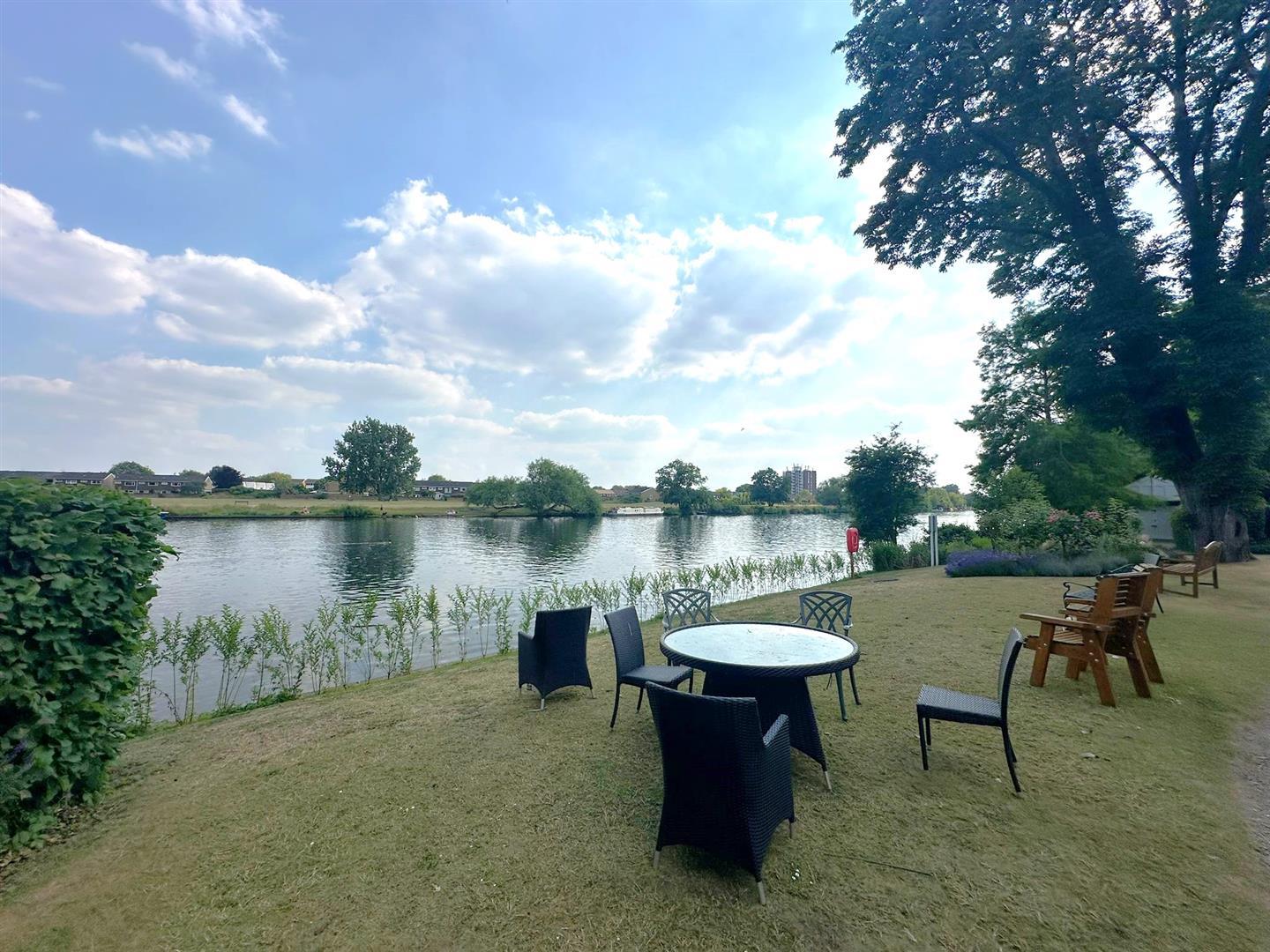 Property Image d58dd73c-0568-40f8-ace8-fb546ed5f5c2