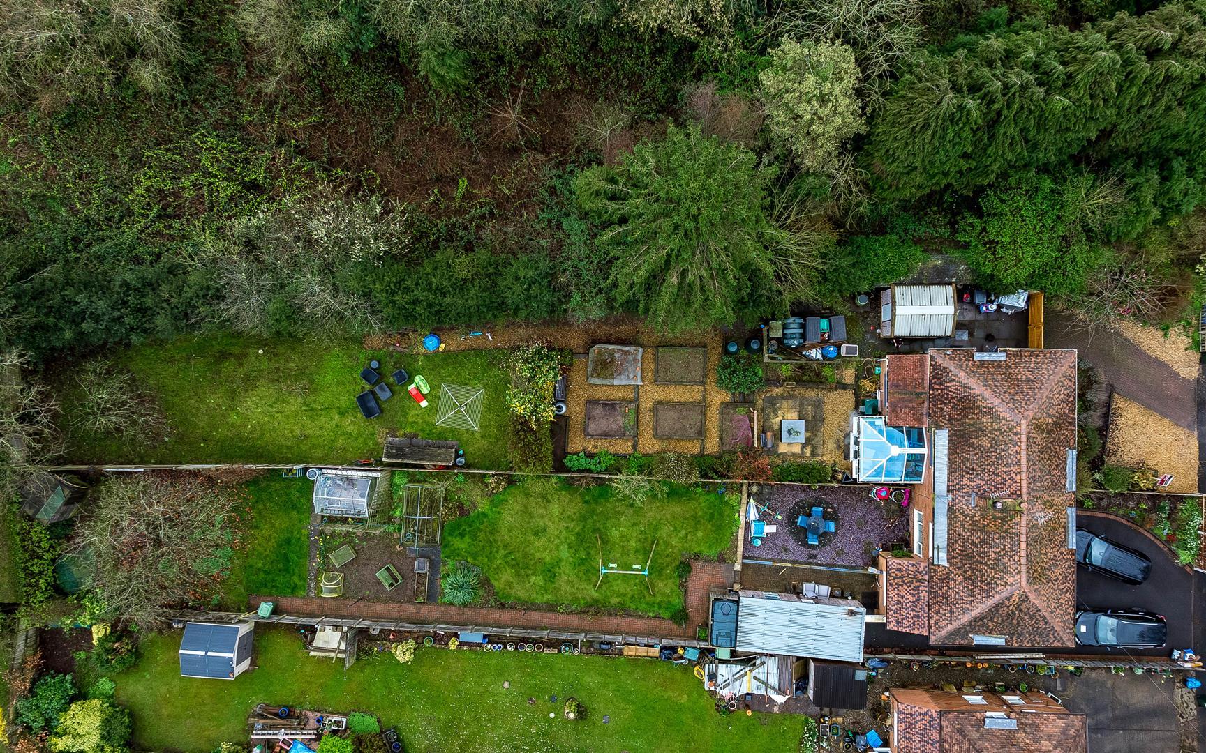 Property Image d58f4ad3-9bb8-4c51-8bd3-a51014854312