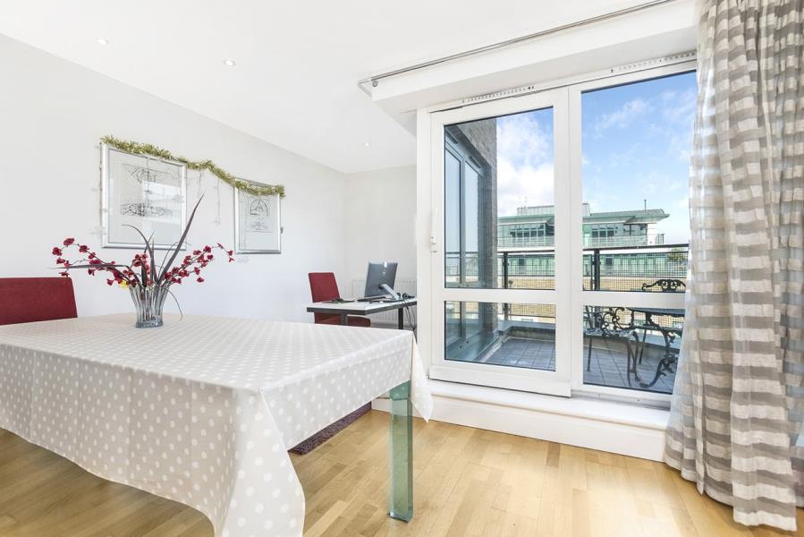 Property Image d592f9fd-44c1-46bd-8104-3aa067846074