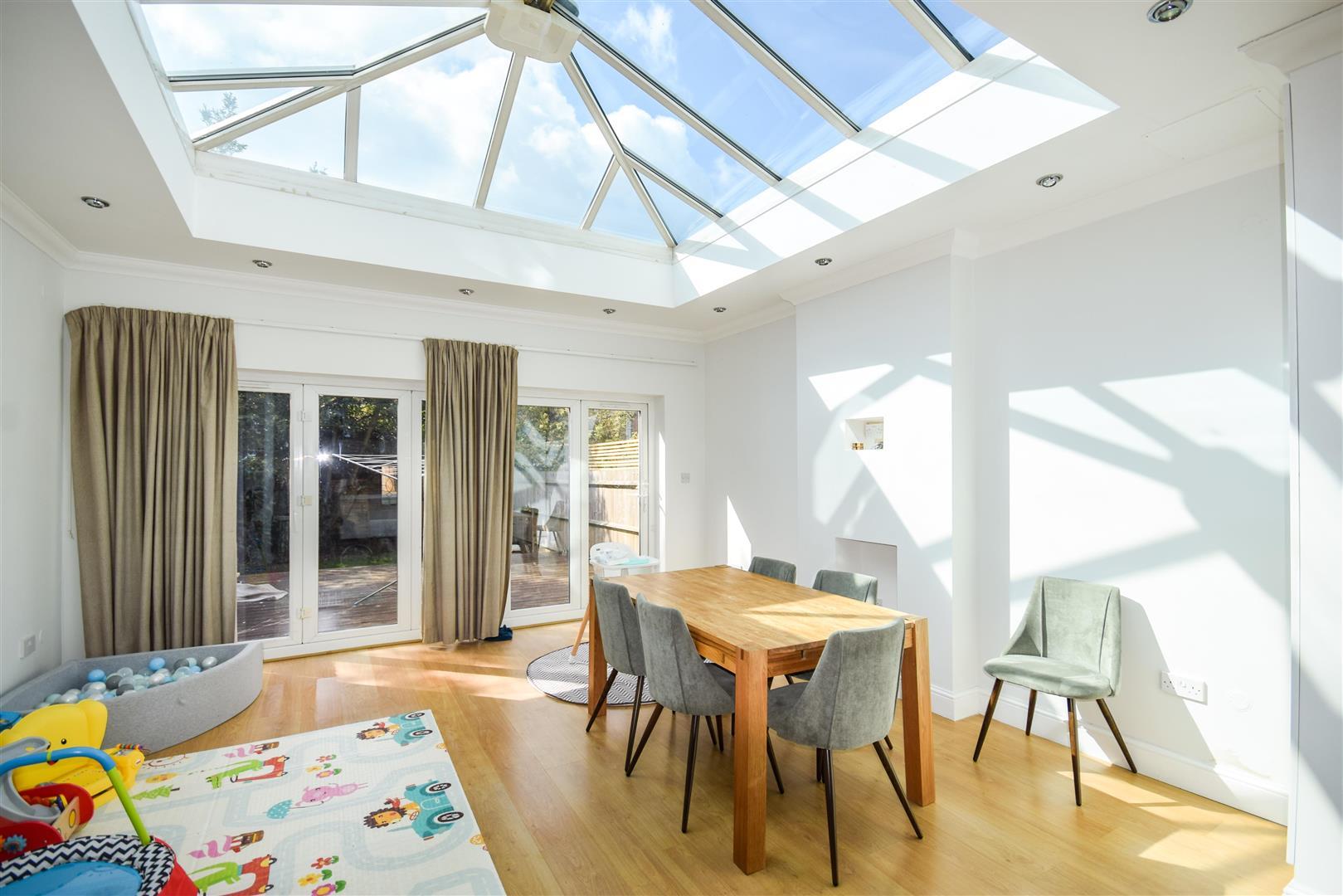 Property Image d5b13c0a-e40a-4afa-8909-8ca648f8e004