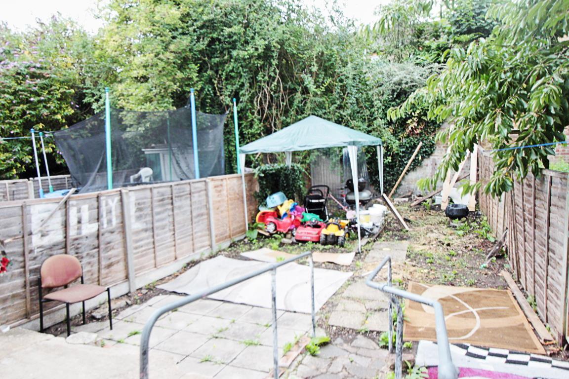 Property Image d5b54ada-9d0b-48df-9d55-563e7d5a90a3