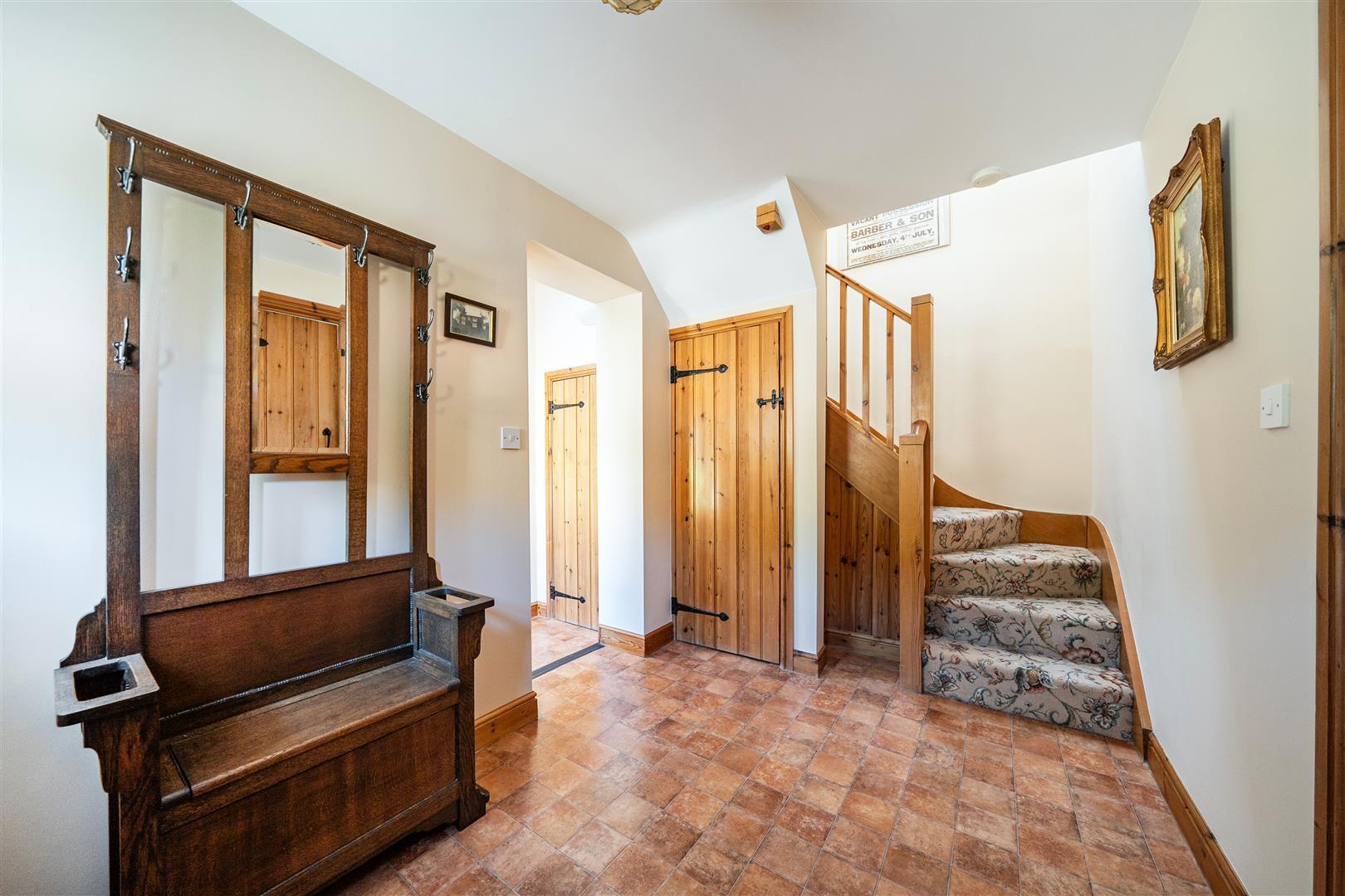 Property Image d5c43ac2-6750-43e4-98fa-fb84f492f853