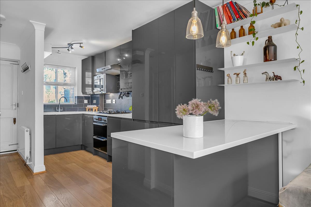 Property Image d5cae536-3fe4-4bdf-87bb-b37c731a53ff