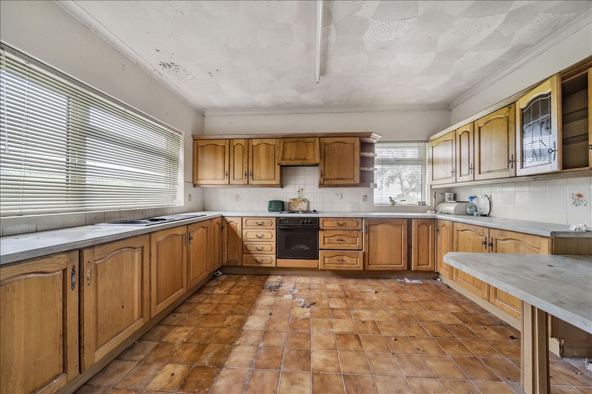 Property Image d5cfe270-cb28-4383-b0f9-2ba89d96b69d