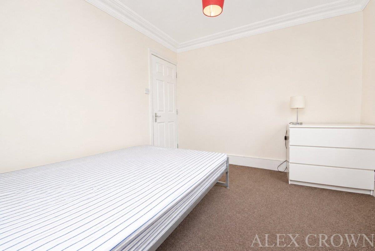 Property Image d5e30c7c-3b59-4747-b74c-418b4b9460c0
