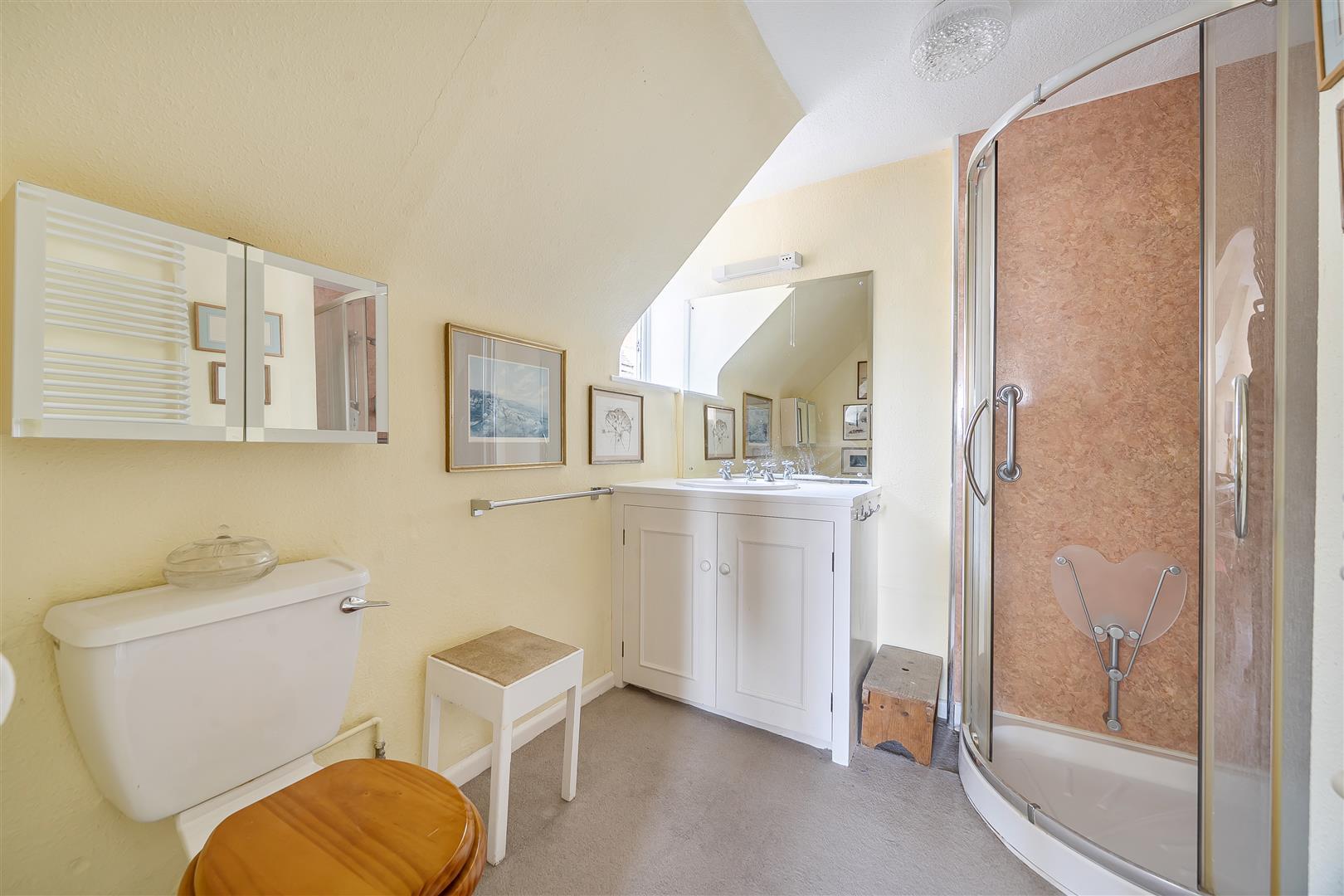 Property Image d5f4085a-1407-484e-8c0c-6205460de5b7