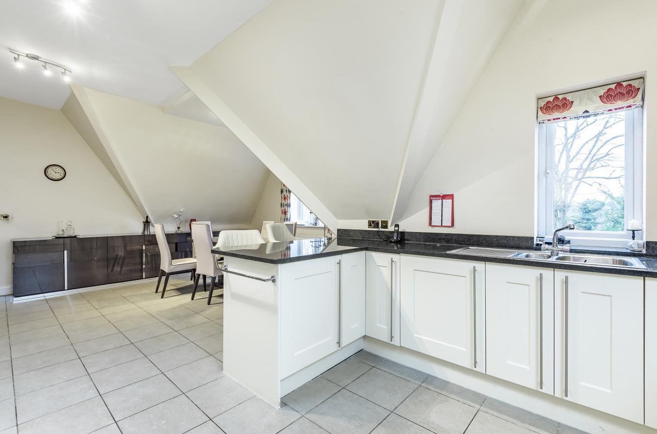 Property Image d5f82974-45c9-459e-8ca9-2db983d56e9f