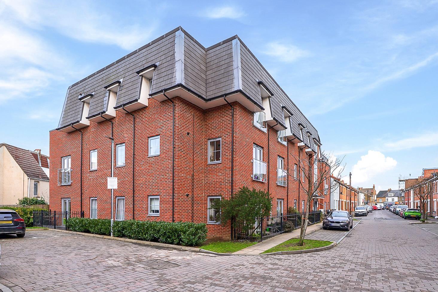 Property Image d5fb8f6b-e5d1-443d-9b6d-35f302008f4f