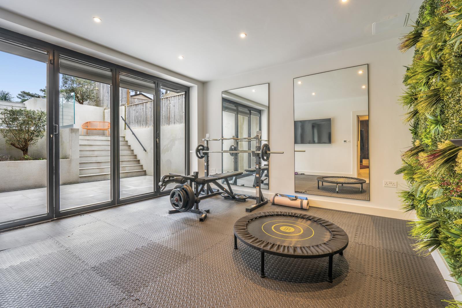 Property Image d5fcd42a-e18a-44cc-9792-c92d1b411fba