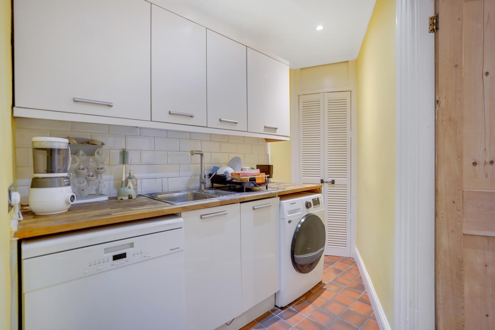 Property Image d62bfa59-e5f2-4497-98c7-fce1fefce6c2