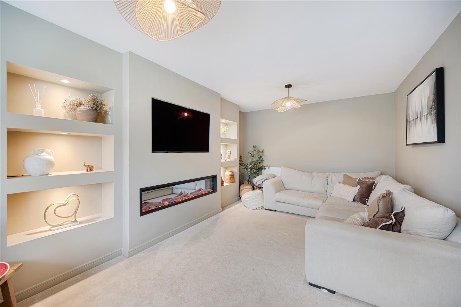 Property Image d63d0bb6-95e3-44b7-8ae0-5ead76d6e421