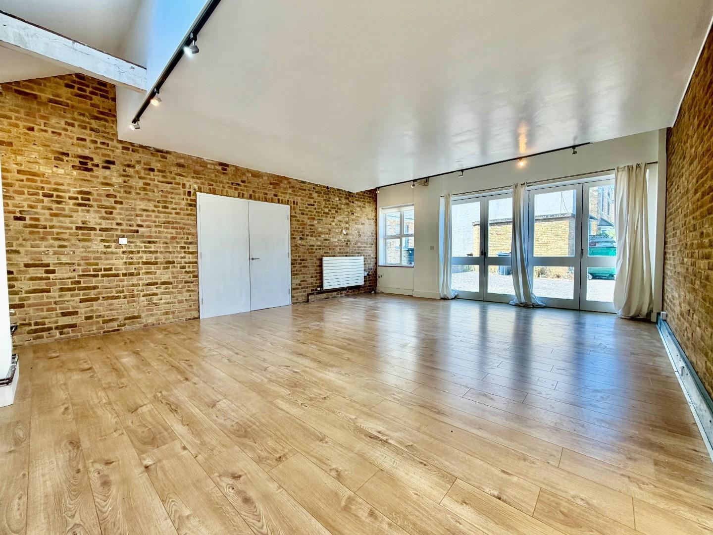 Property Image d644e5c2-3fa8-48cf-8060-4c943c3d75b1