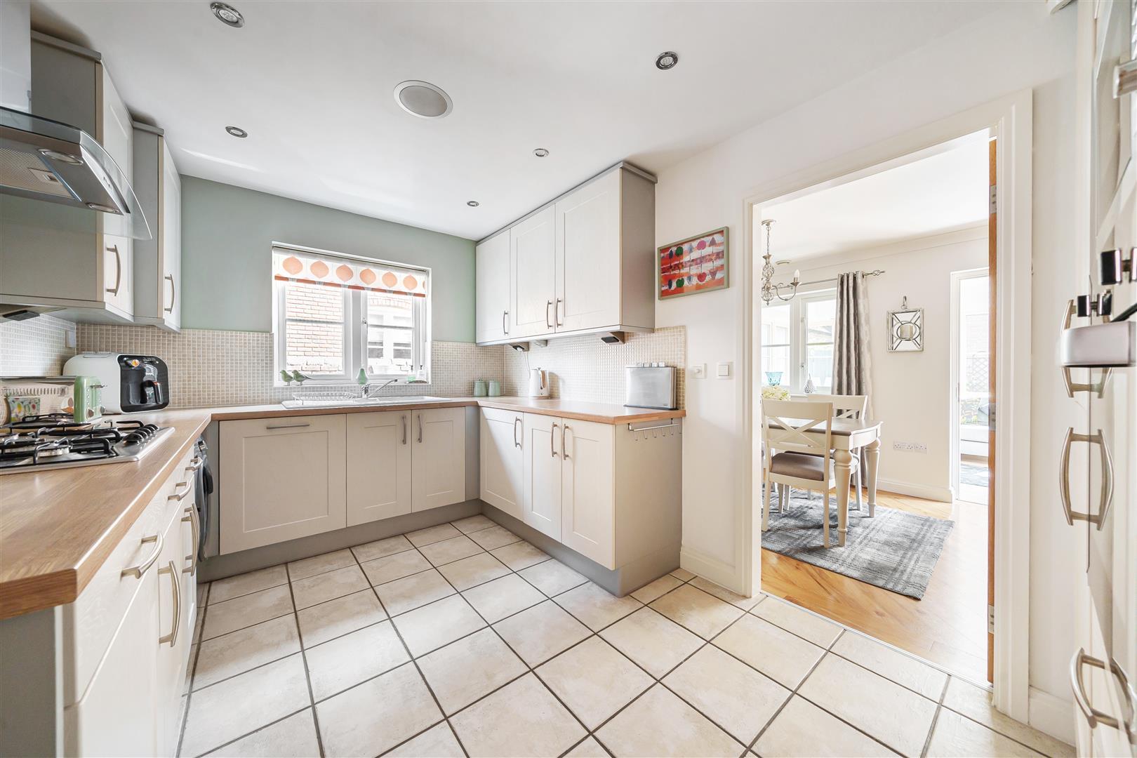 Property Image d665d657-0b67-450e-91da-efd66f40db4b