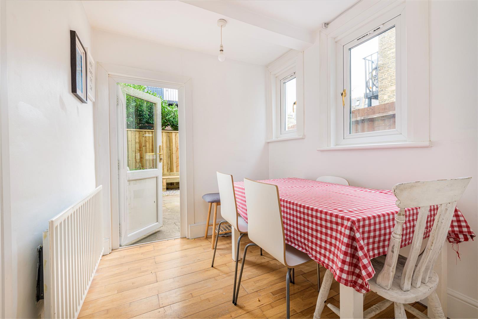 Property Image d66bbd75-8de7-4eed-9189-4f84b149768f