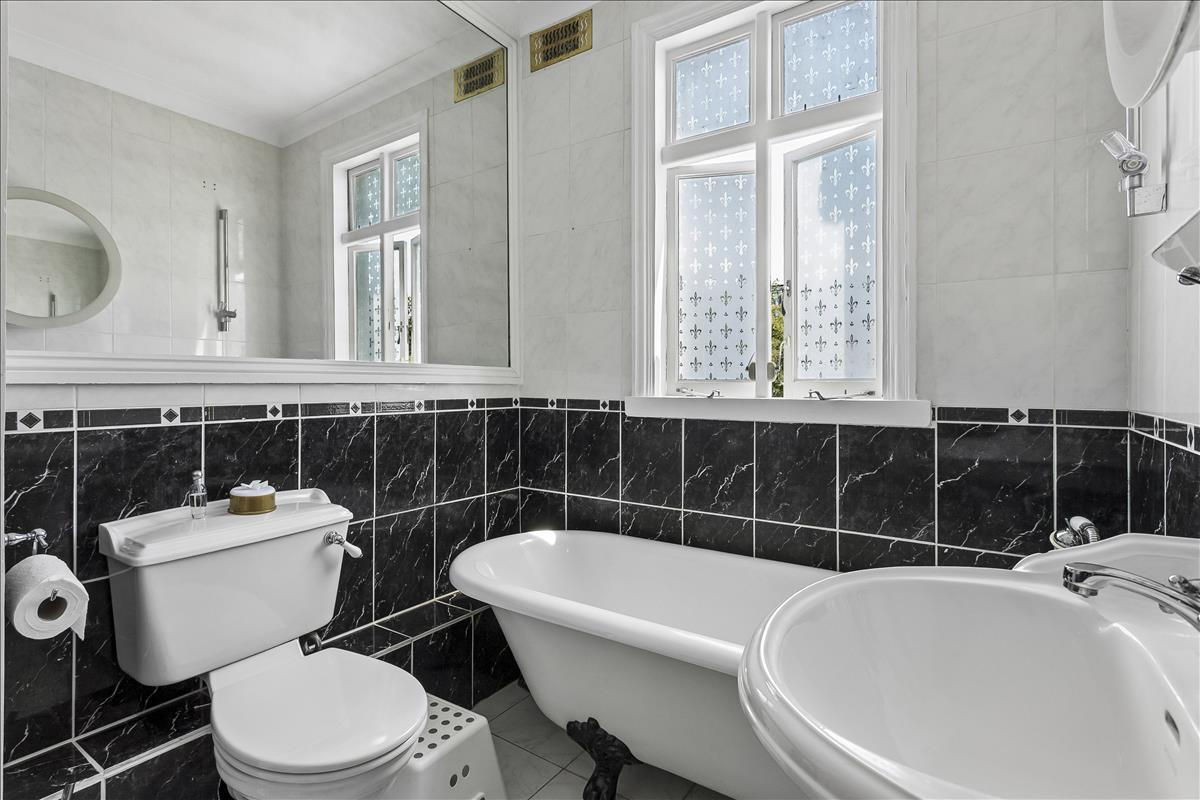 Property Image d691f006-9002-454f-93e3-63900e9a3bde