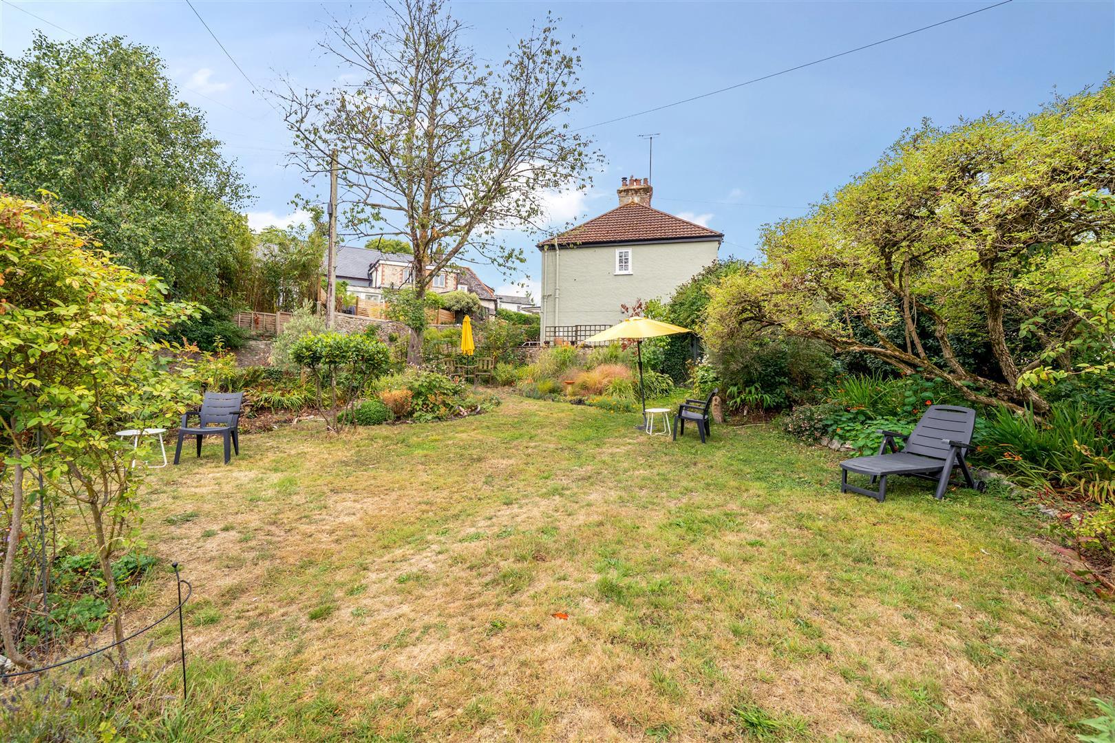 Property Image d6b3d7c3-8674-43fe-a24c-b1b9cc6823a7