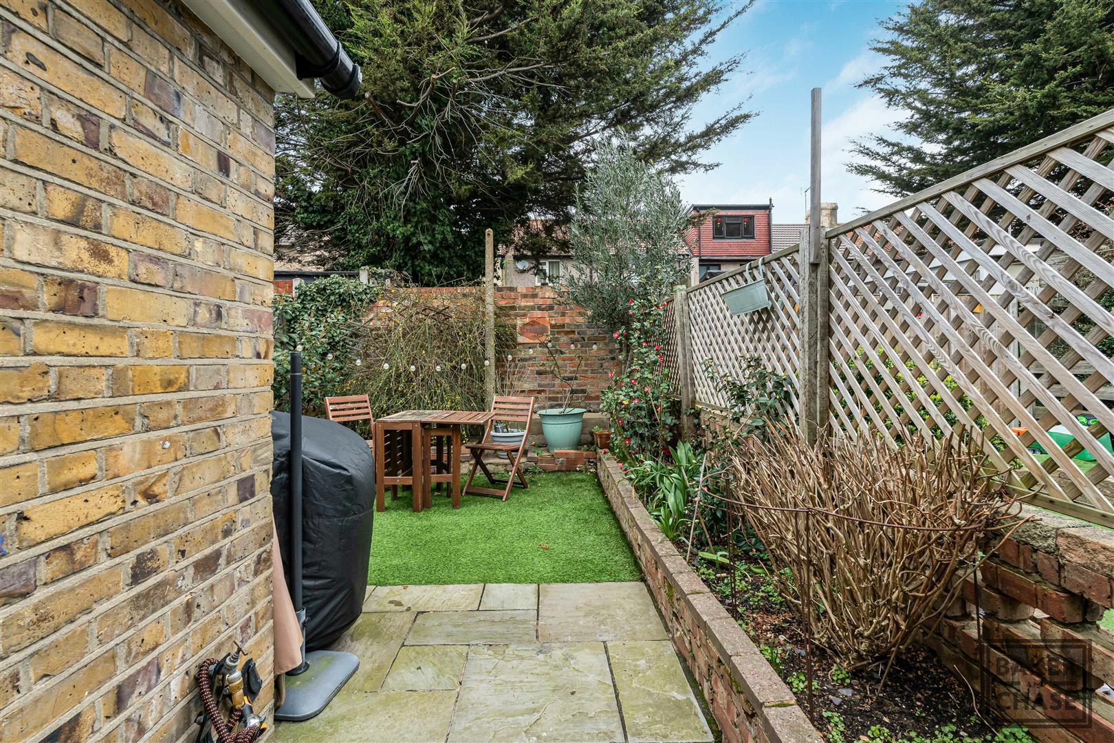 Property Image d6b5059d-f9a6-44e0-8bd5-8bd68044d3c7