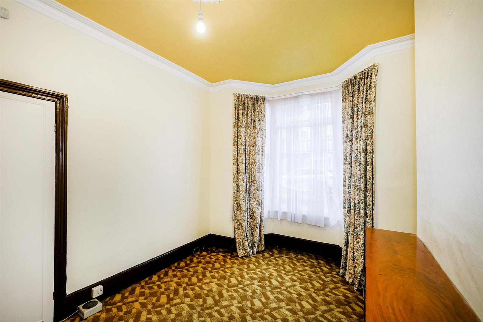 Property Image d6f07f32-a104-4acc-a36d-90bd86867b37