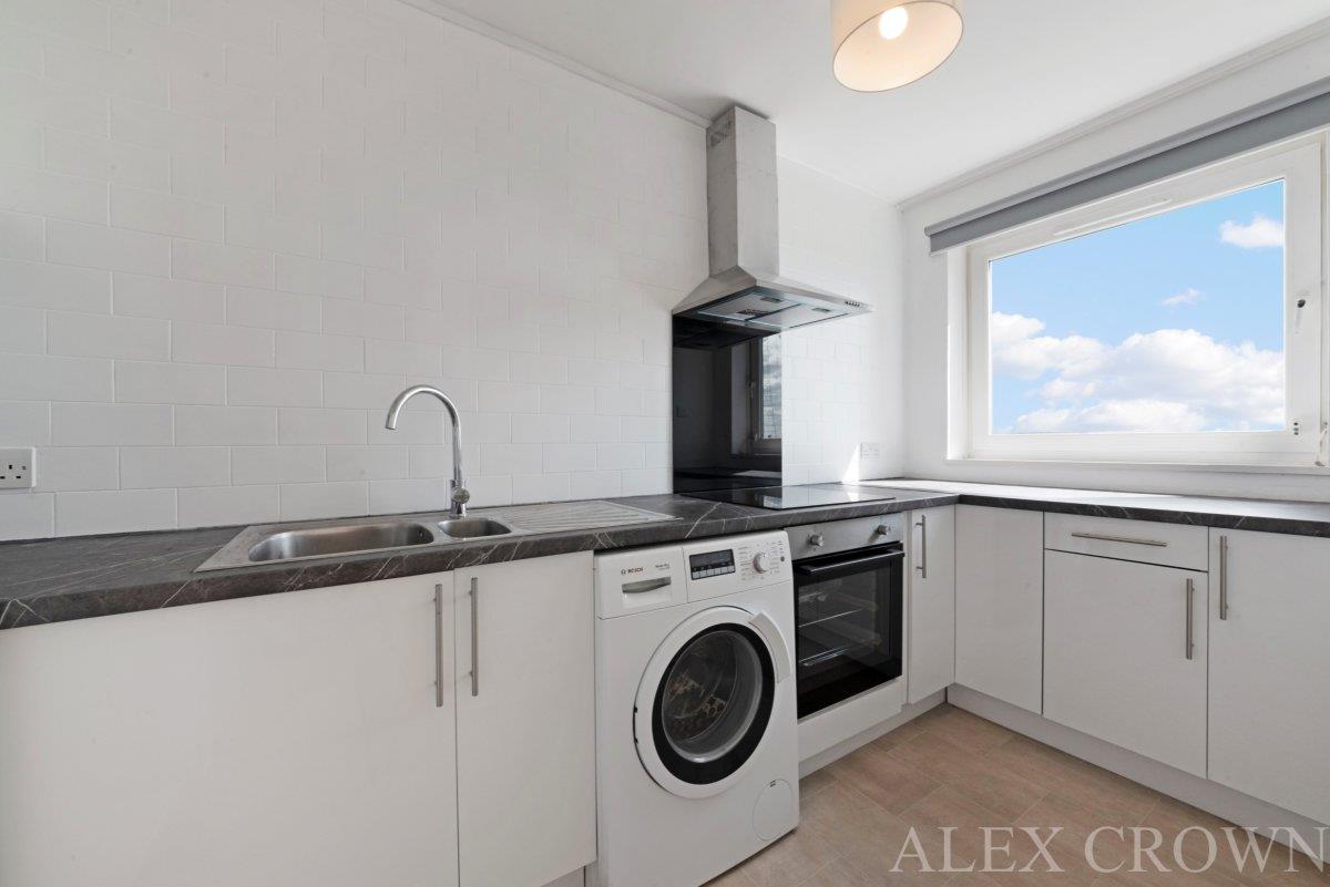Property Image d700843a-a4cf-4b7c-b606-1f043e2da1d3