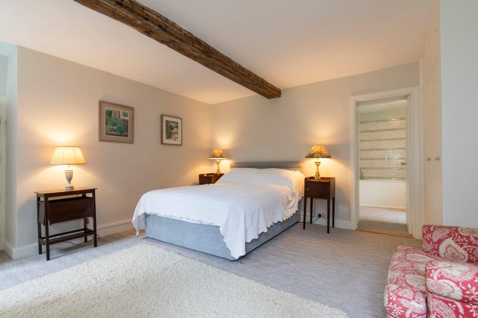 Property Image d7020342-3483-4ae3-8f71-a70b91980787