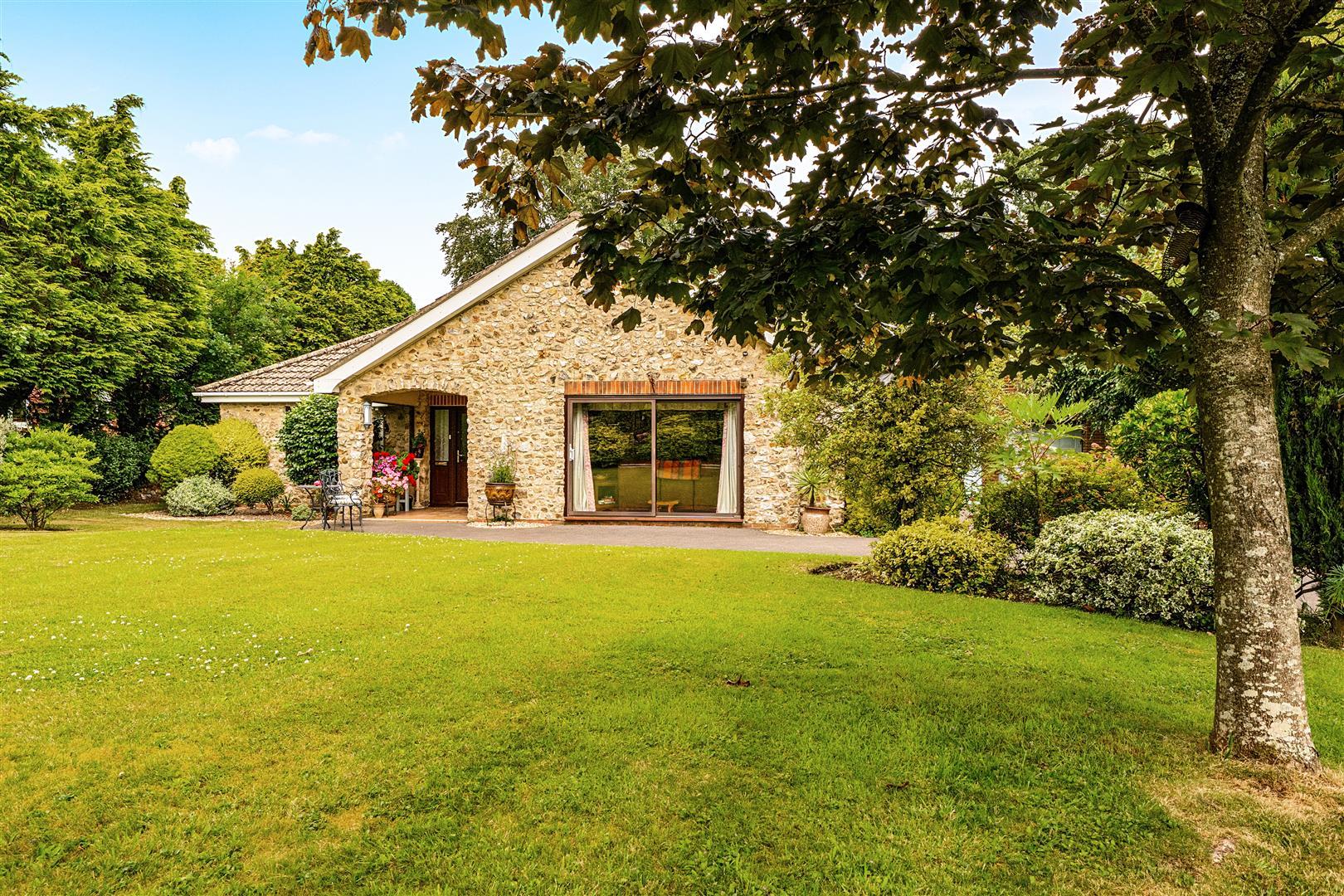 Property Image d70651ae-44df-487e-aa73-b324b9d1f46d