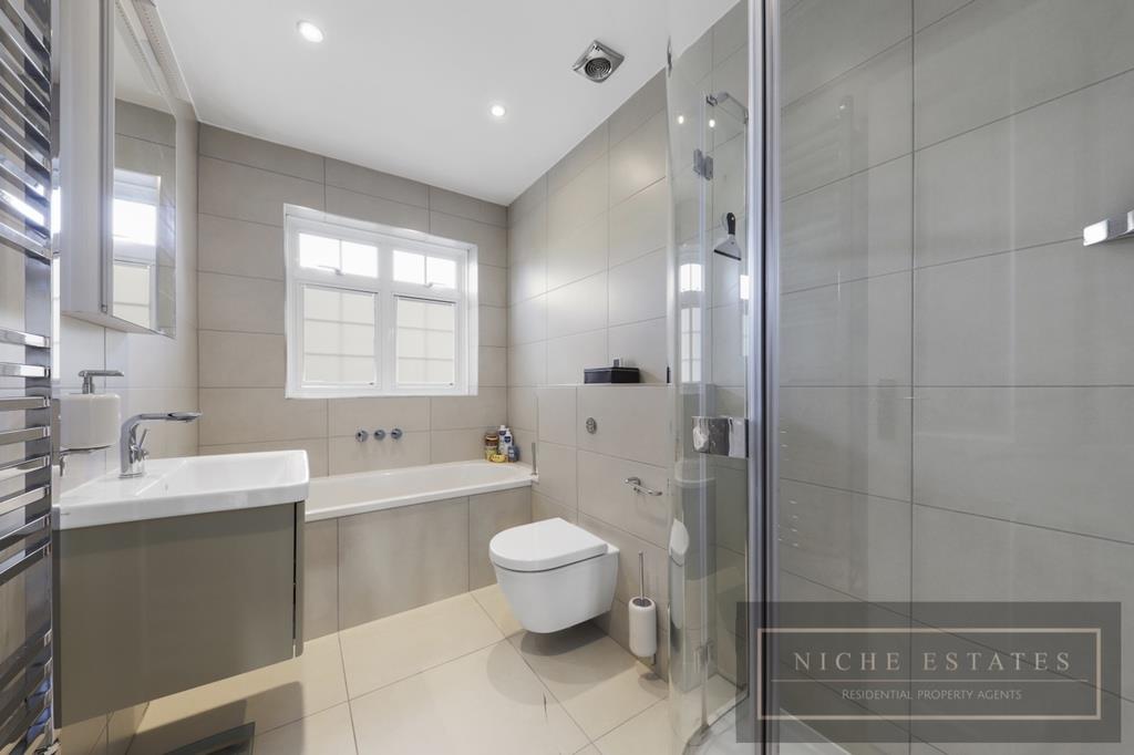 Property Image d713235c-f9dc-47ae-a82e-c6fa2804b19c