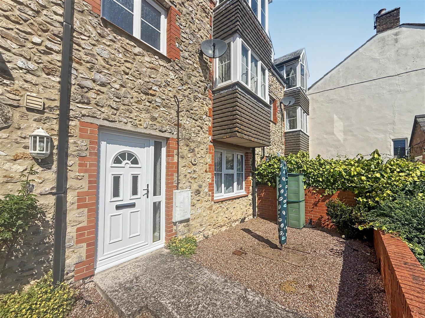Property Image d7141545-65e2-496c-b4bc-3d95569cf5cb