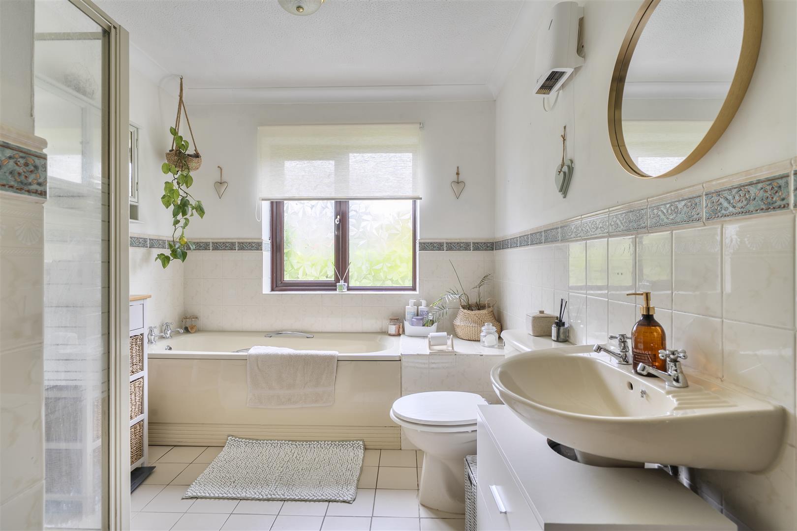 Property Image d72203f9-d1e7-4214-a6c9-278b7db432e0