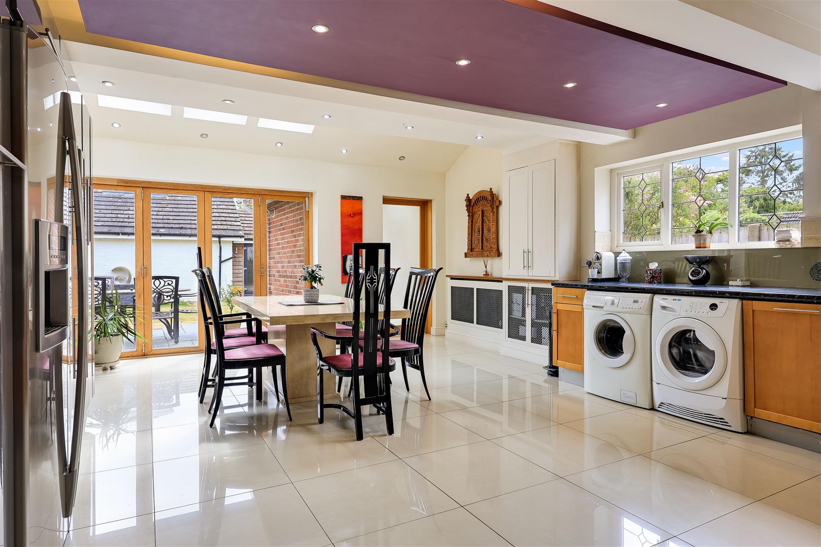 Property Image d72b4000-1b91-4f3e-8d9e-be6e092095c2