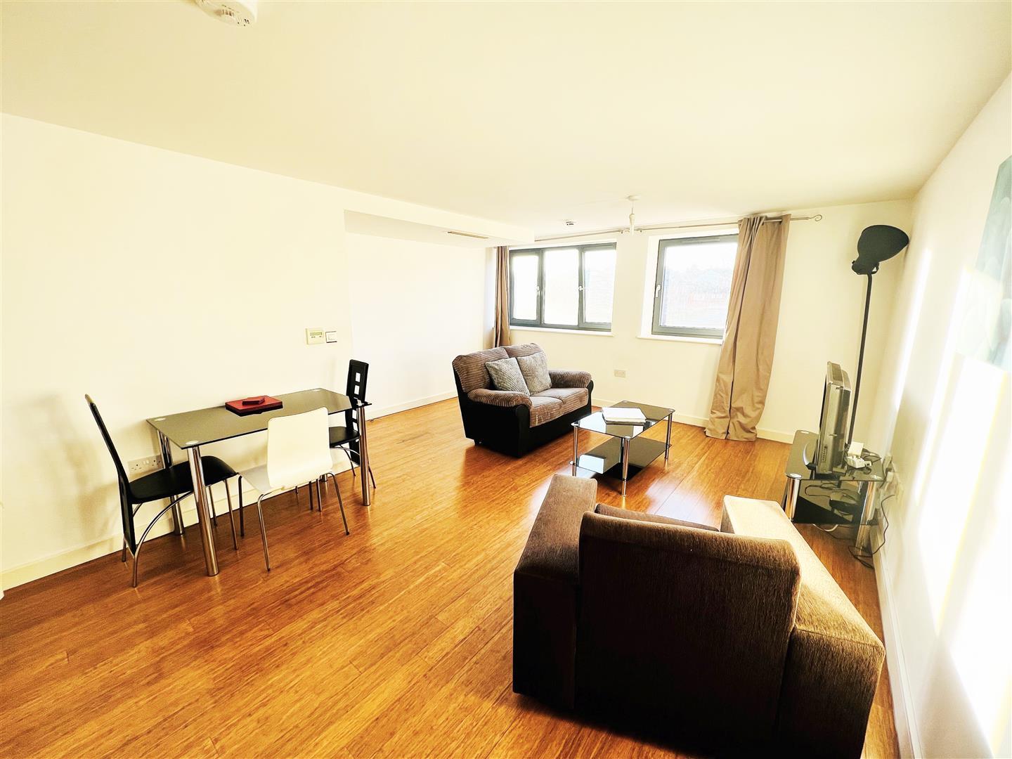 Property Image d72e7849-8f07-4cd0-97b9-b1fd4fa5032e