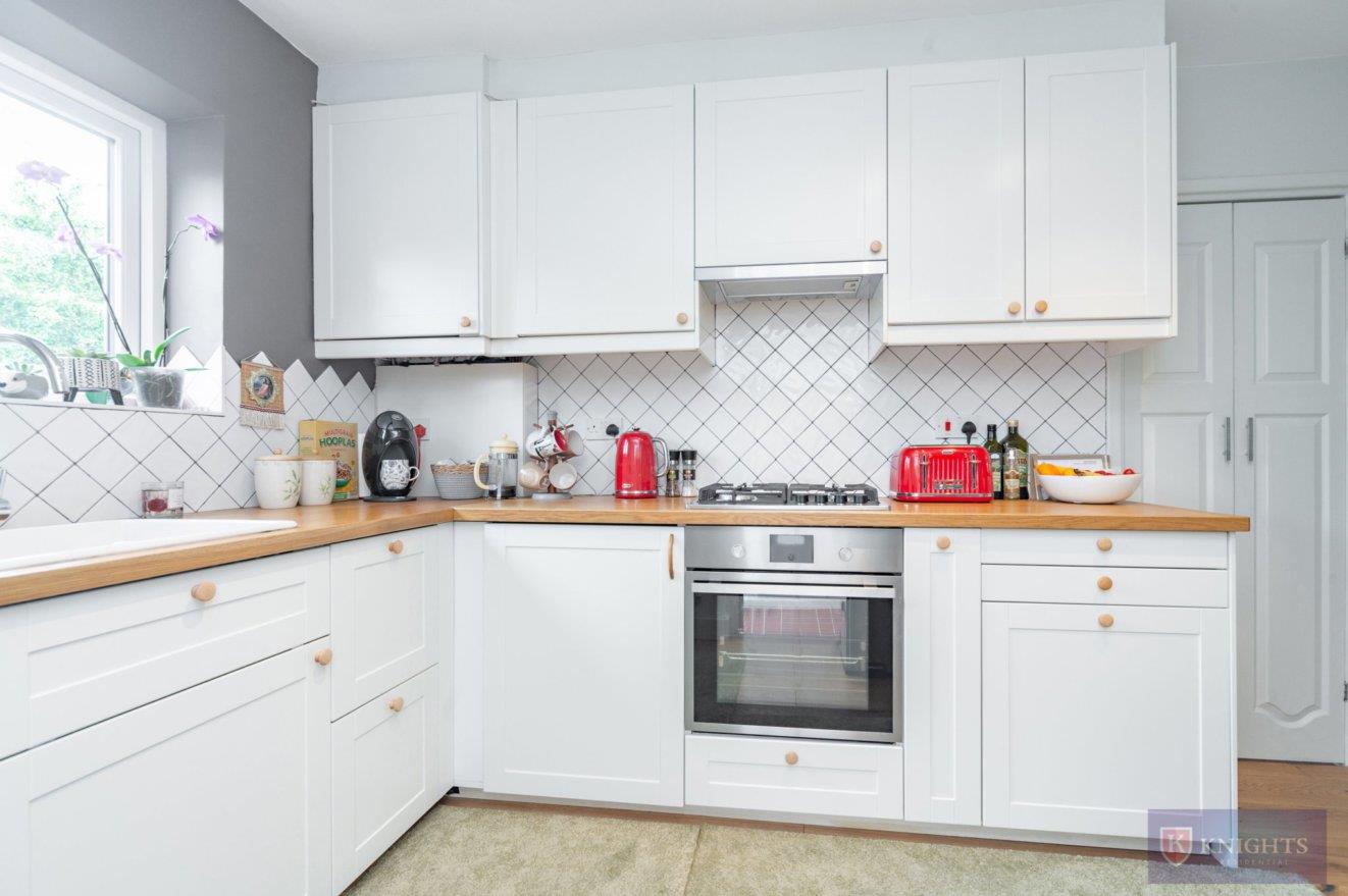 Property Image d7389e26-1171-4445-8bb5-233d3b18113b