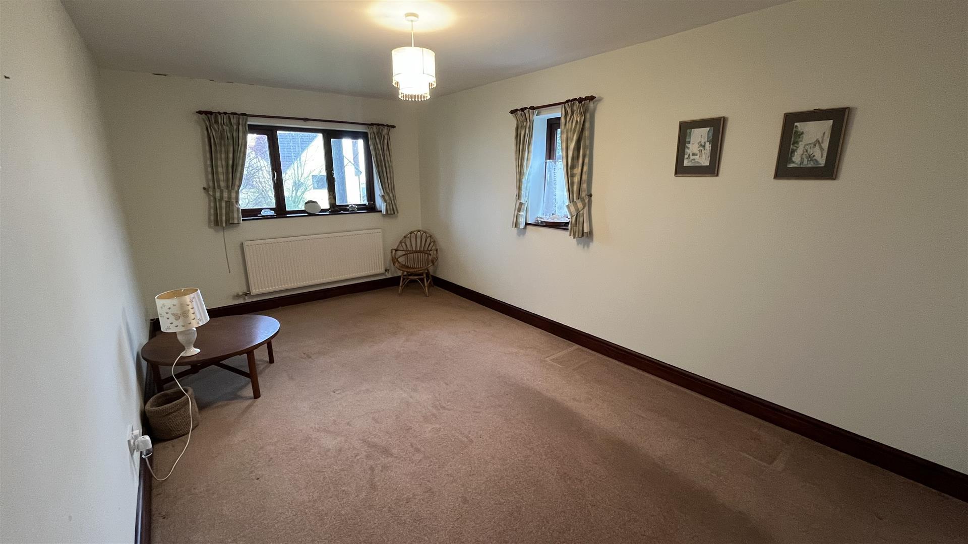 Property Image d73bf861-504e-40d8-b4f8-d48a5aaca846