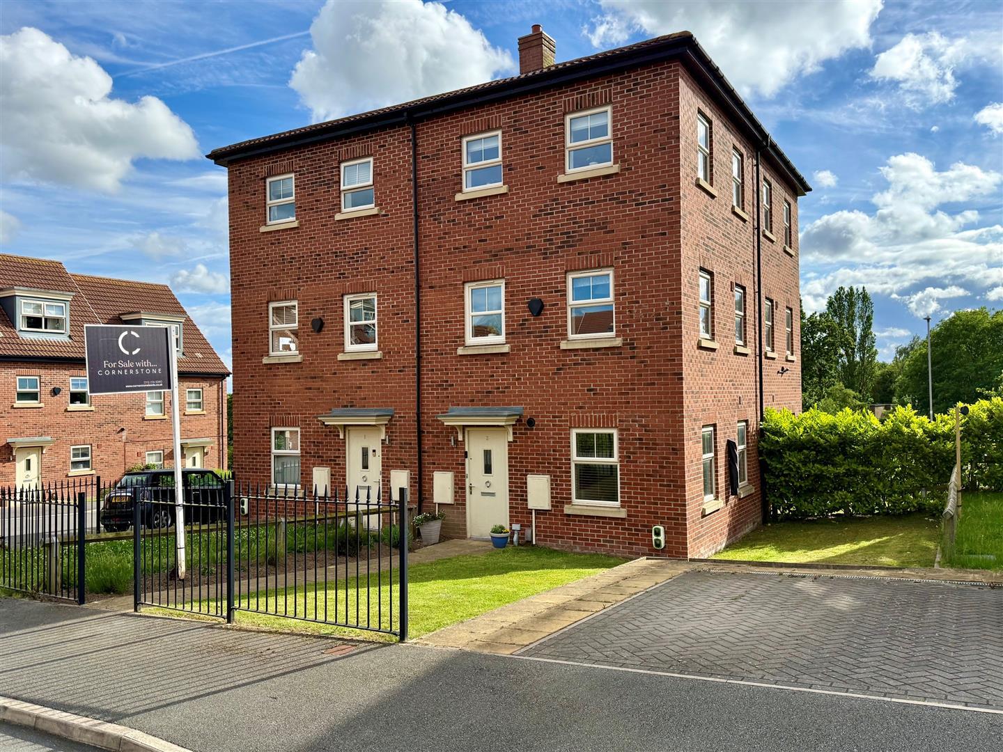 Property Image d73d3cbd-0a7c-4382-aa24-f3bdcbd2365f