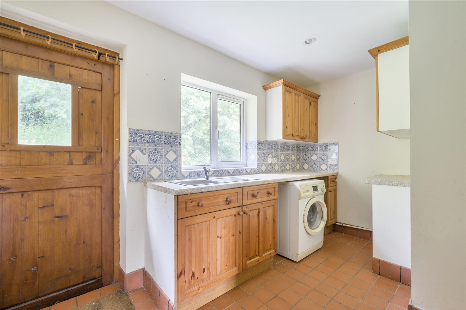 Property Image d743e85f-11aa-4c6c-8610-810712c51397