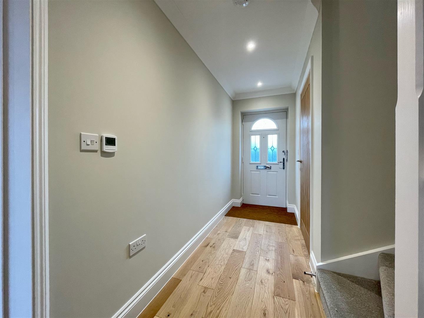 Property Image d74a3b93-681d-45a2-993f-d46704523db2