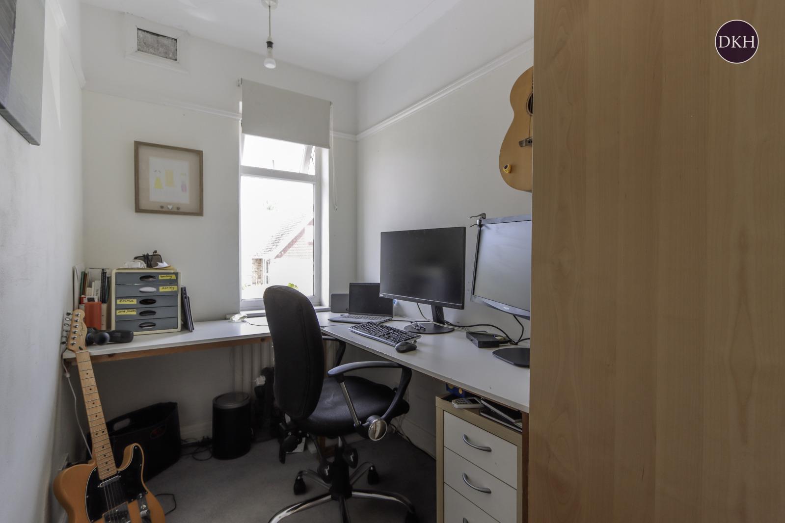 Property Image d78e700f-cb63-413f-a18c-e4f5006a28b0