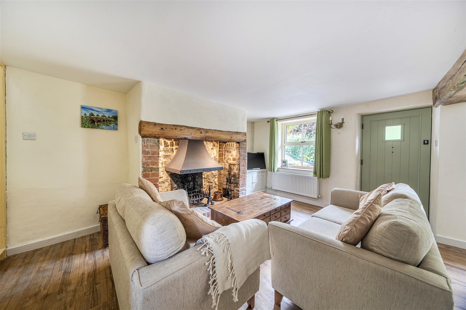 Property Image d793b3ed-4e7e-4206-a979-71757e46d2b7